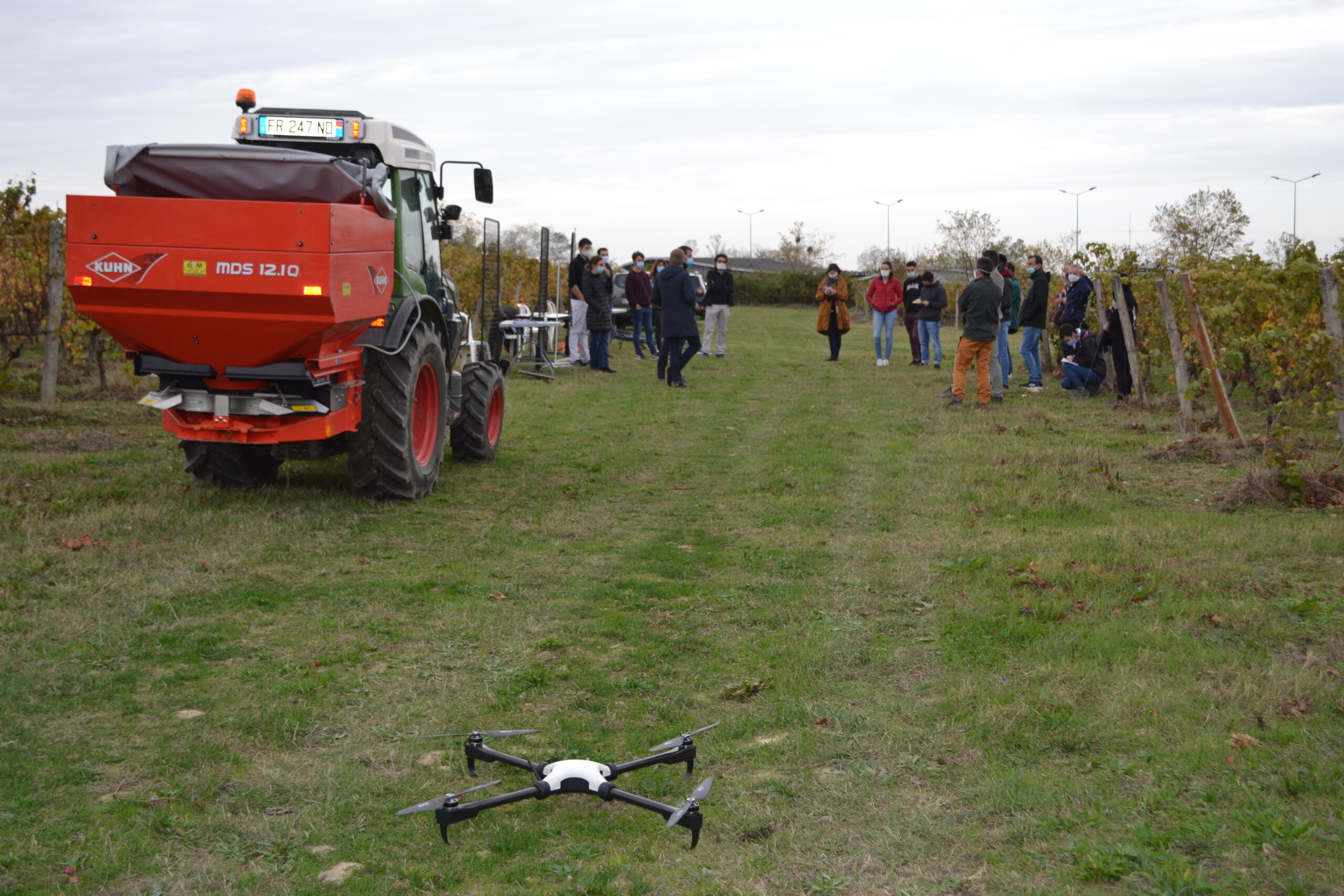 Field demonstration of auto guidance equipment and precision farming in the vineyard